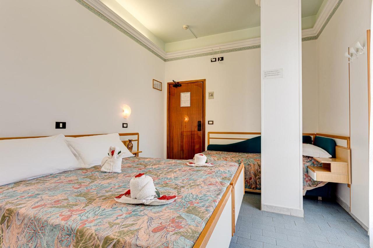 Hotel Augustus Gatteo a Mare Esterno foto