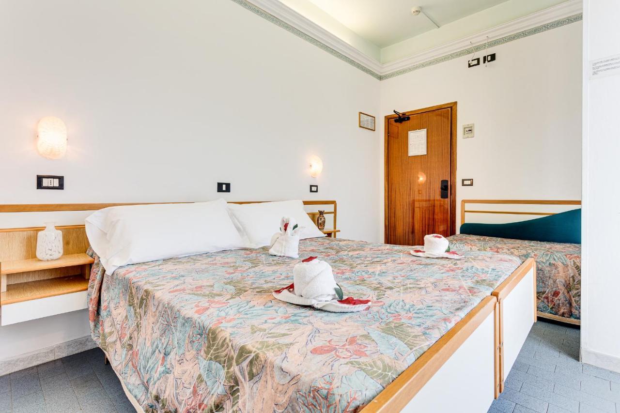Hotel Augustus Gatteo a Mare Esterno foto