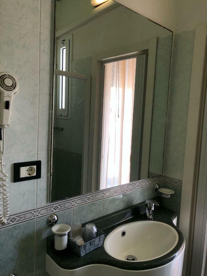 Hotel Augustus Gatteo a Mare Esterno foto